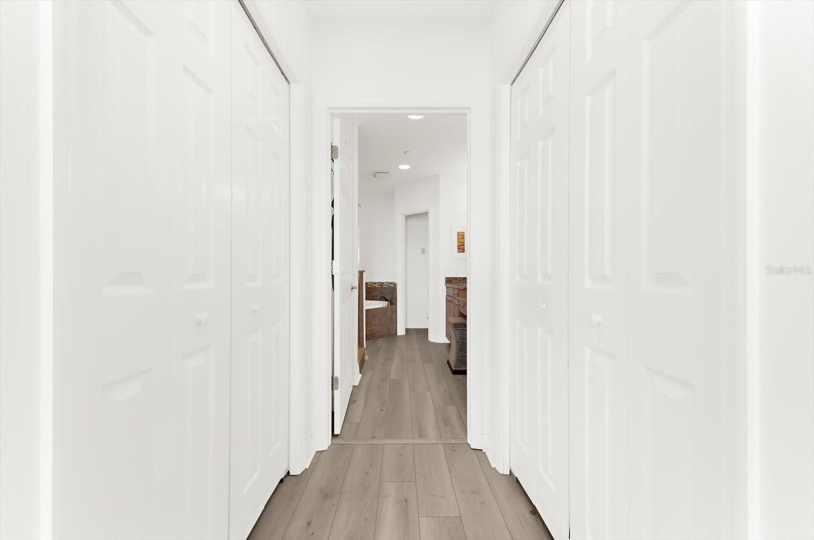 Image 39 of 99 For 17720 Gulf Boulevard A-803