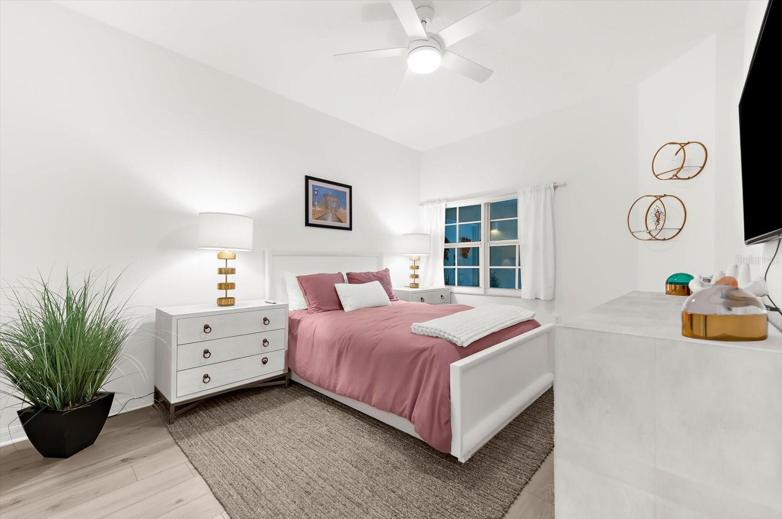 Image 42 of 99 For 17720 Gulf Boulevard A-803