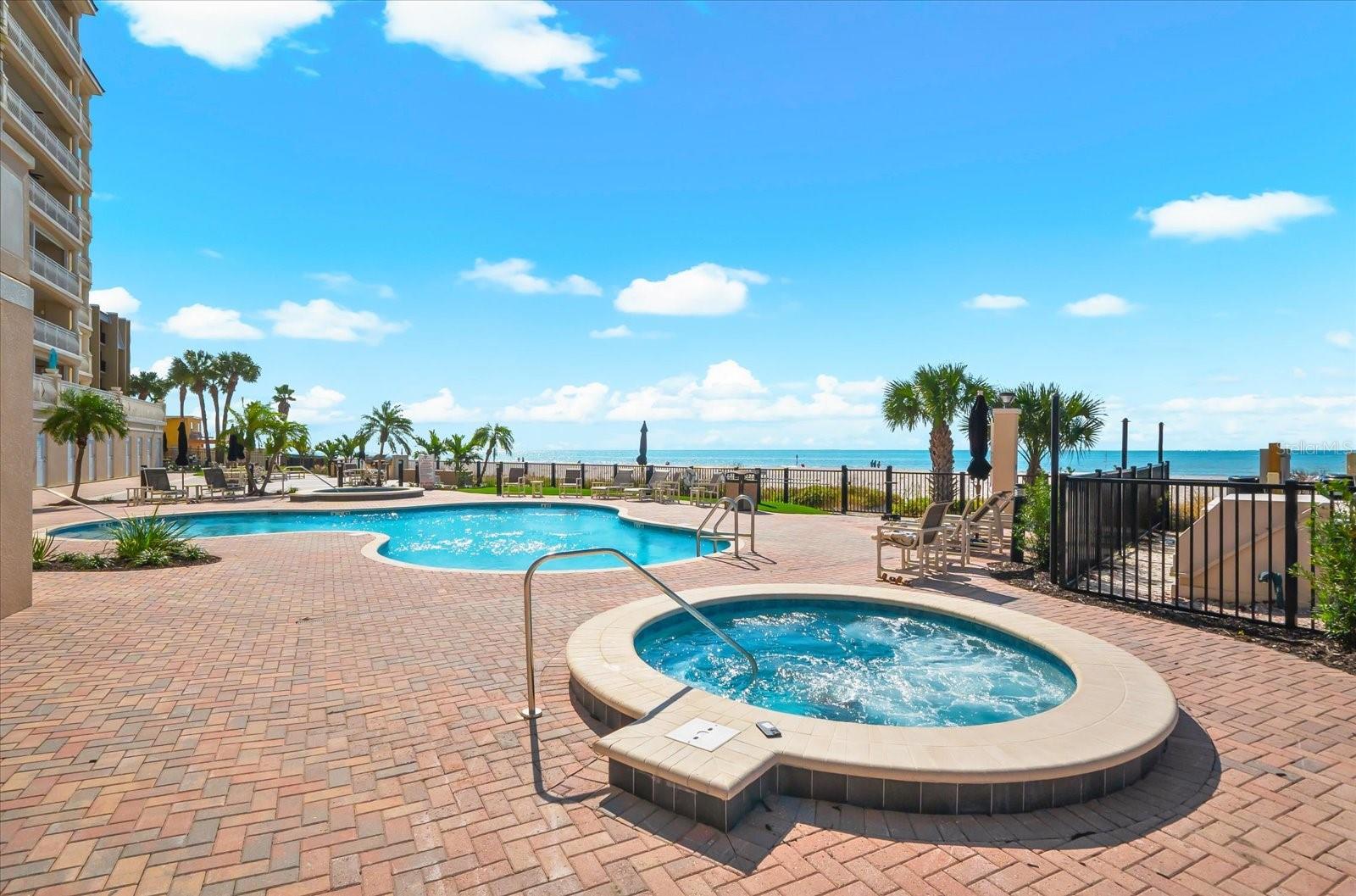 Image 49 of 99 For 17720 Gulf Boulevard A-803