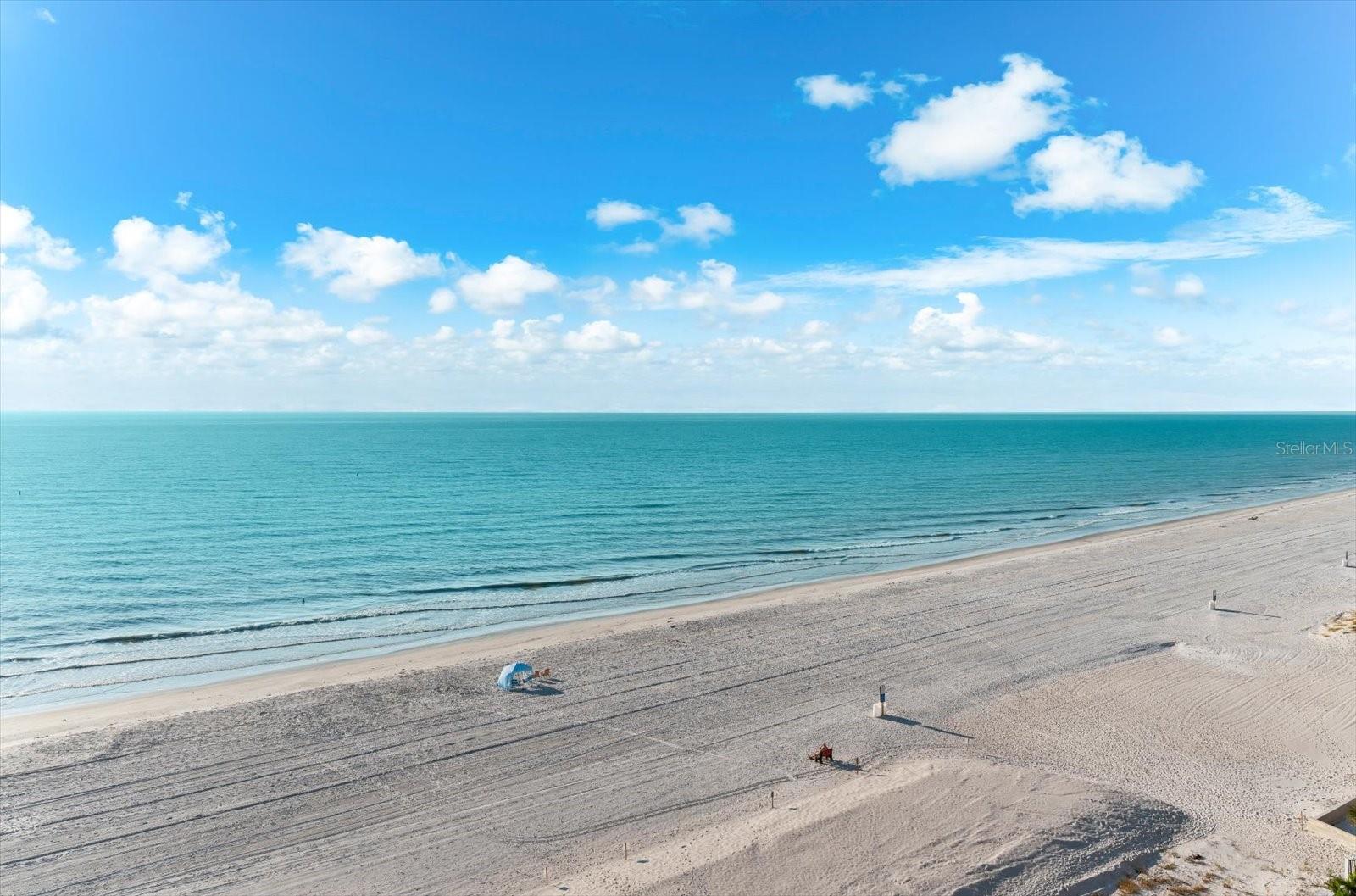 Image 57 of 99 For 17720 Gulf Boulevard A-803