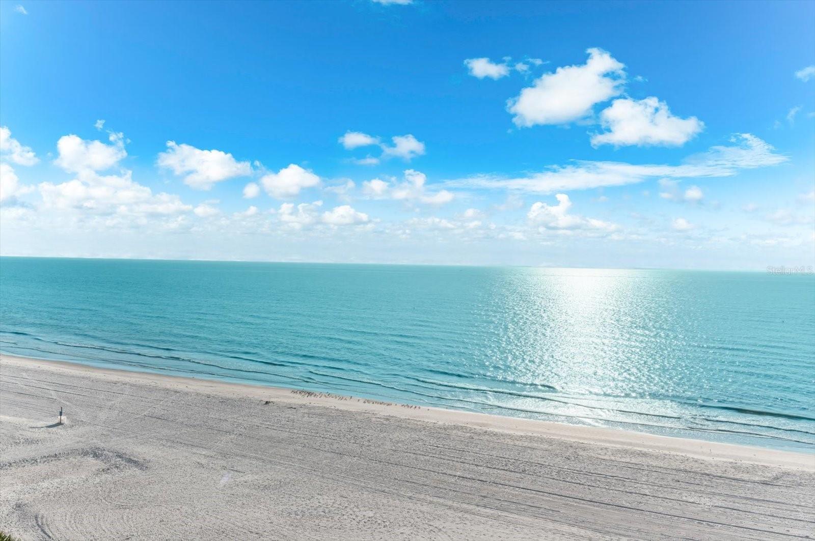 Image 59 of 99 For 17720 Gulf Boulevard A-803