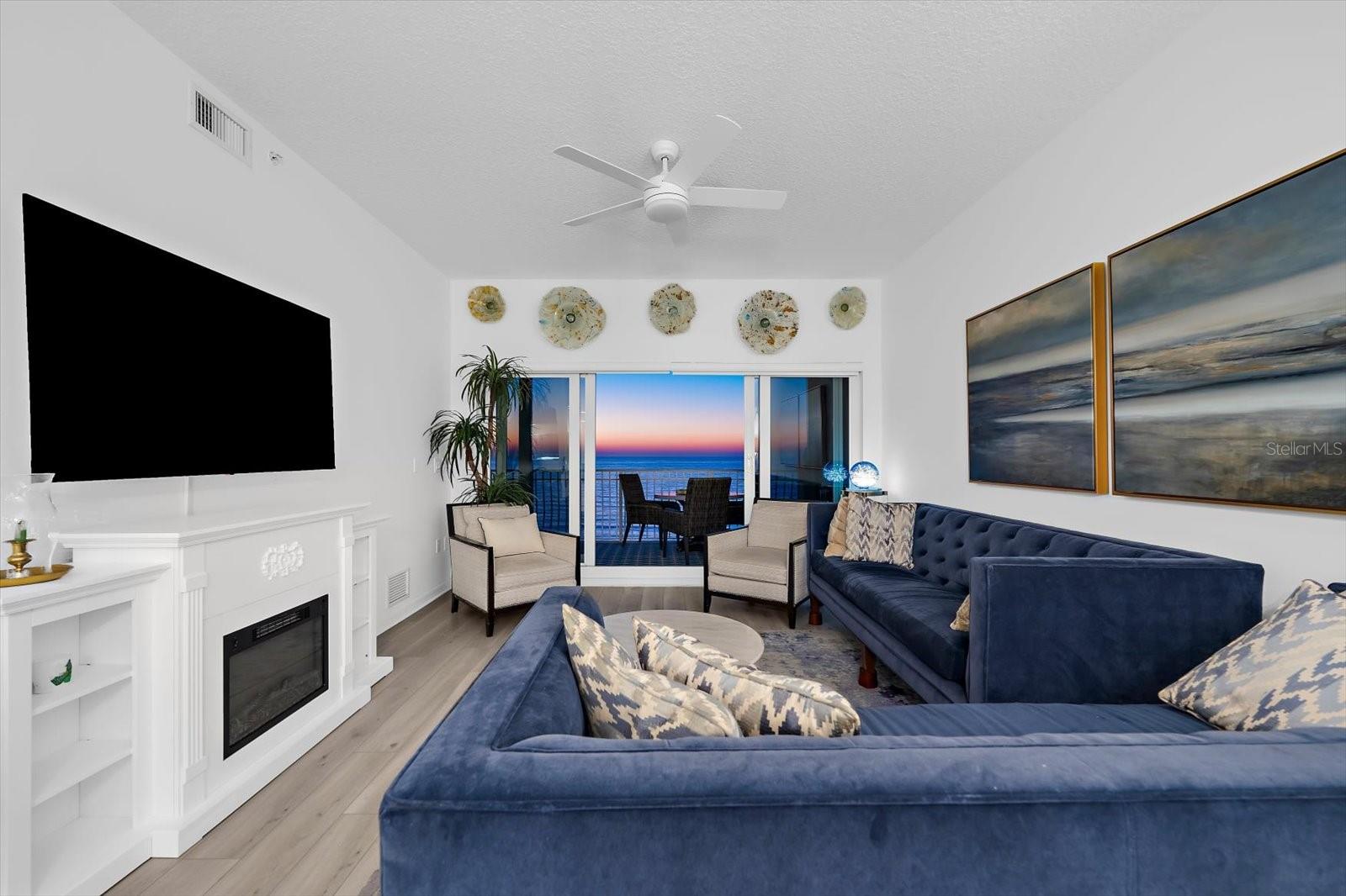 Image 82 of 99 For 17720 Gulf Boulevard A-803