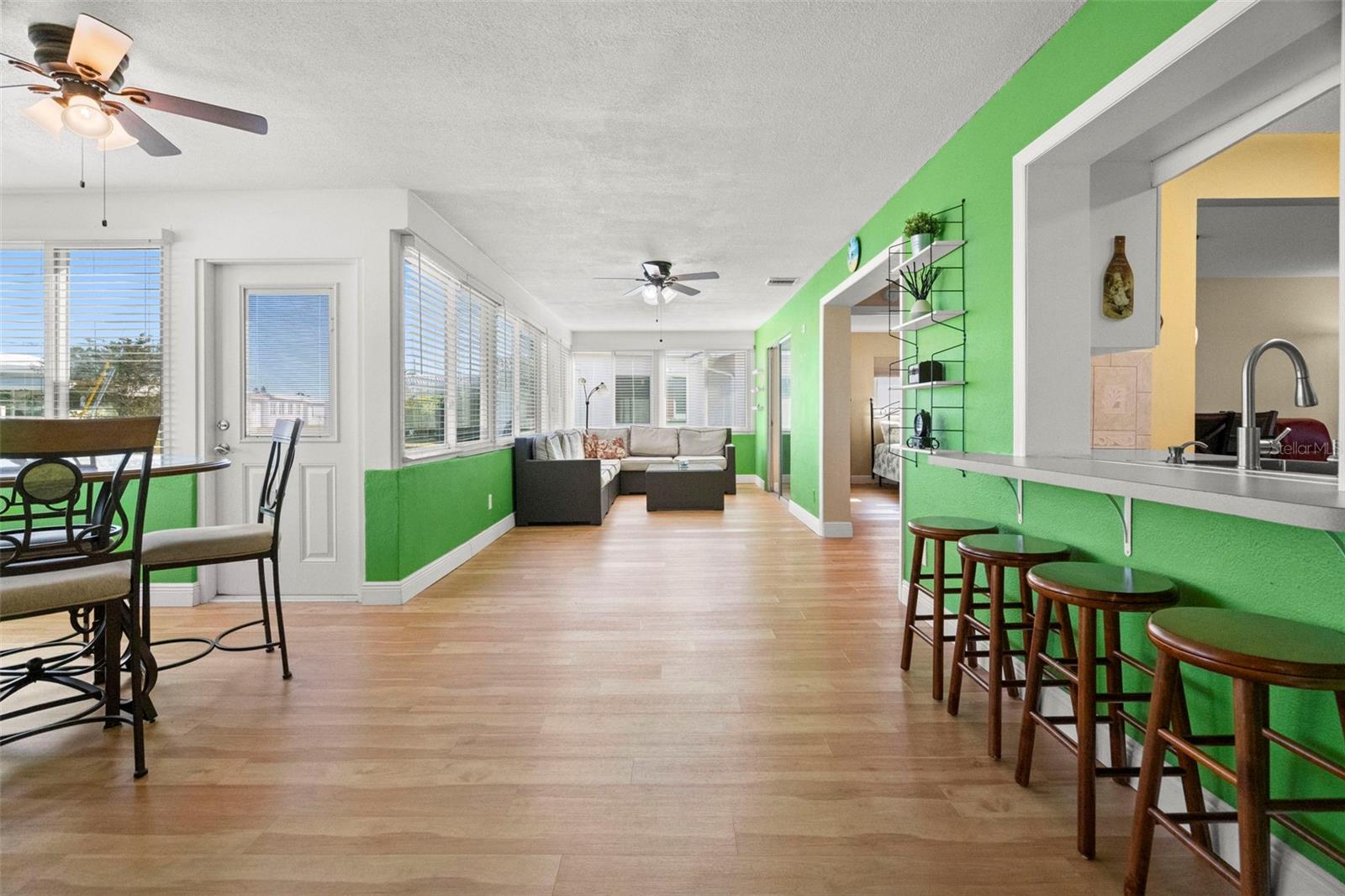 Image 24 of 42 For 10033 37th Way N 3