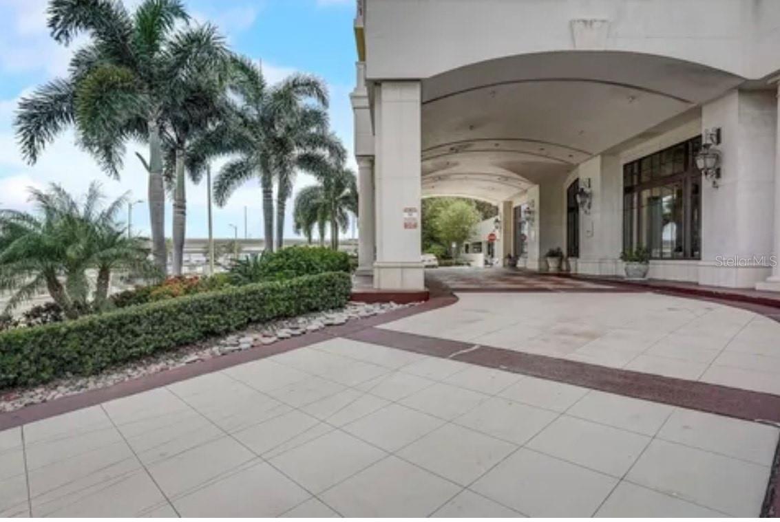 Image 38 of 39 For 345 Bayshore Boulevard 808