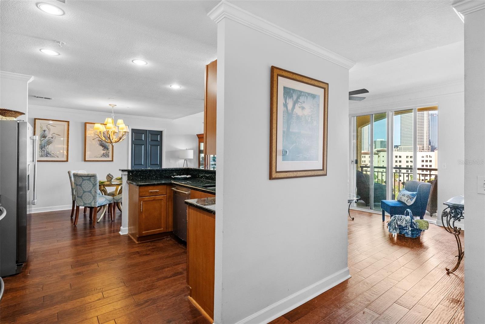 Image 4 of 39 For 345 Bayshore Boulevard 808