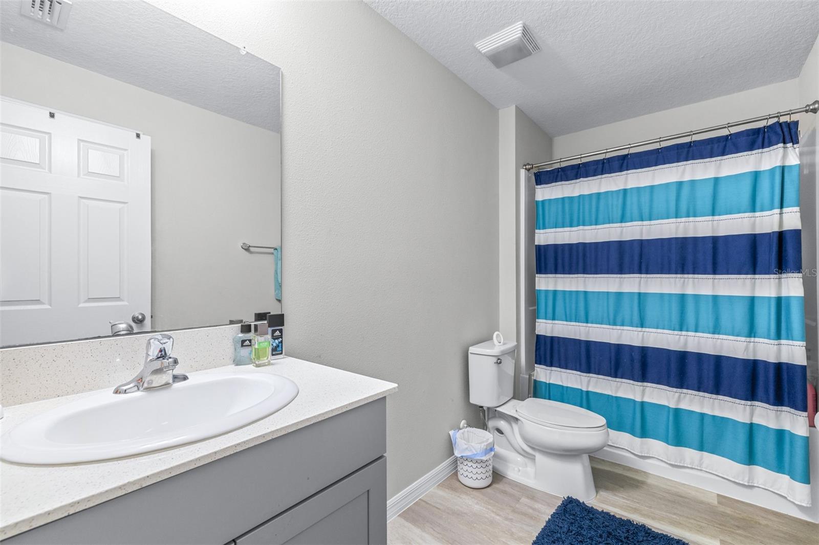 Image 22 of 40 For 13030 Boggy Creek Drive