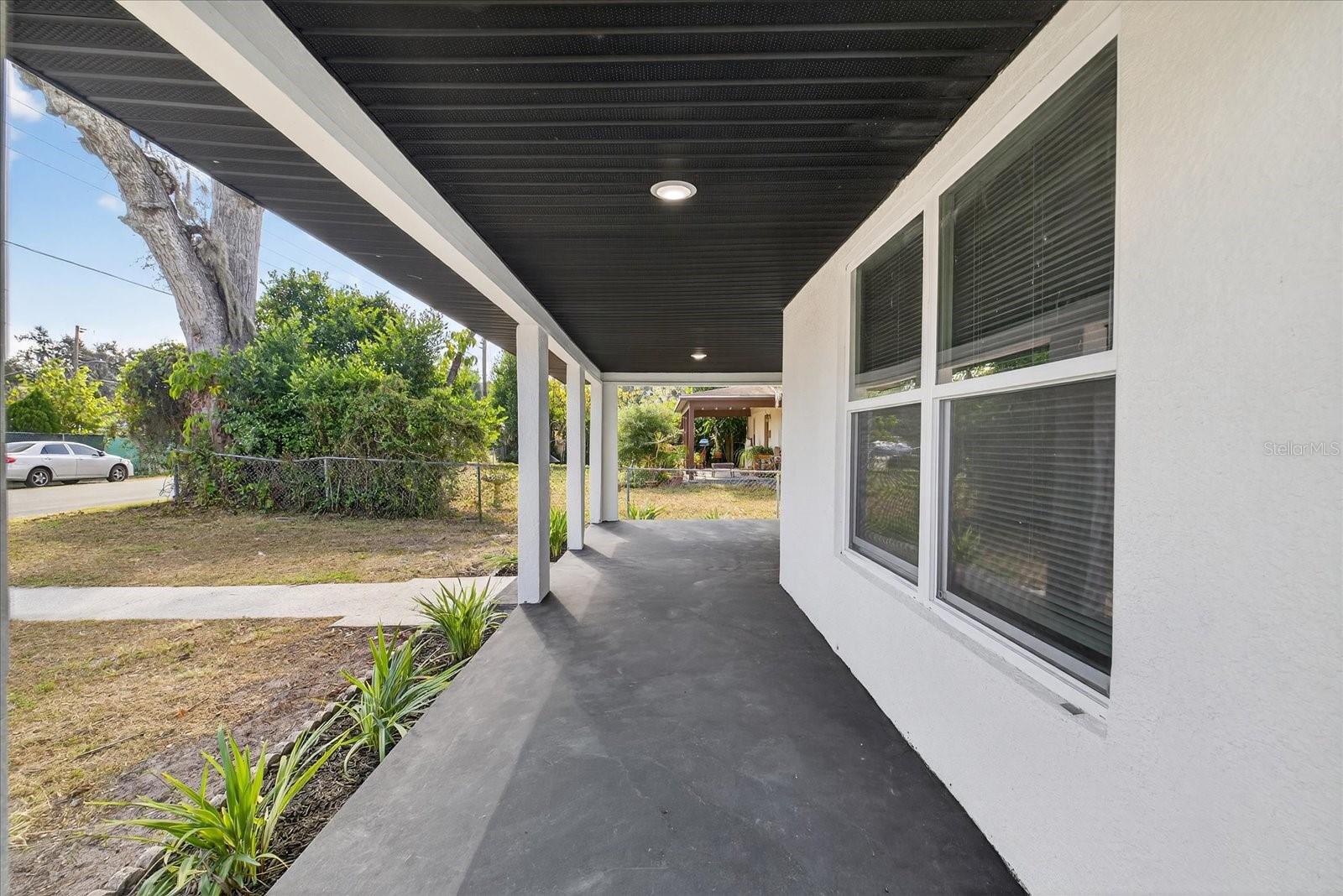 Image 11 of 36 For 1305 Burton Street