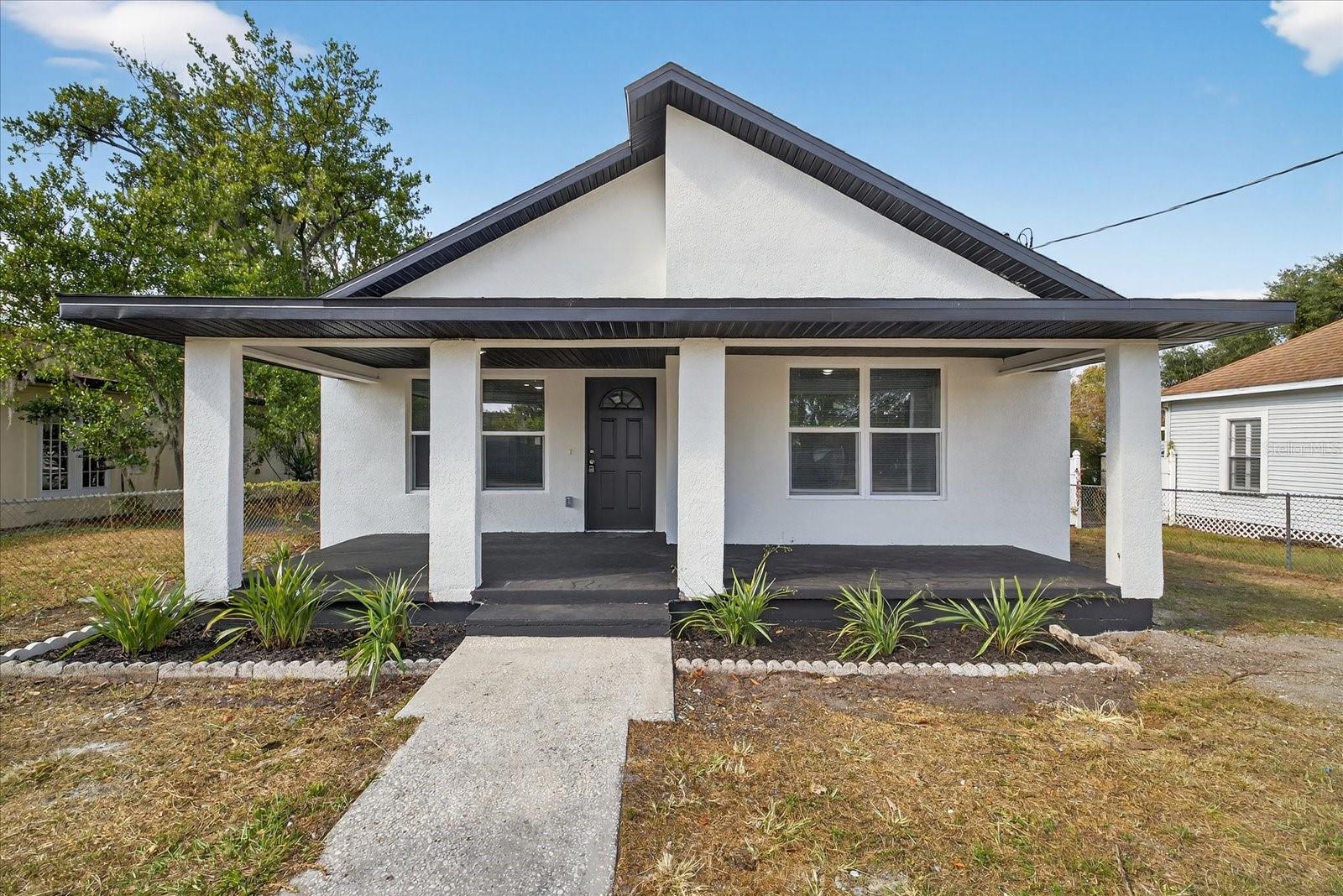 Image 8 of 36 For 1305 Burton Street