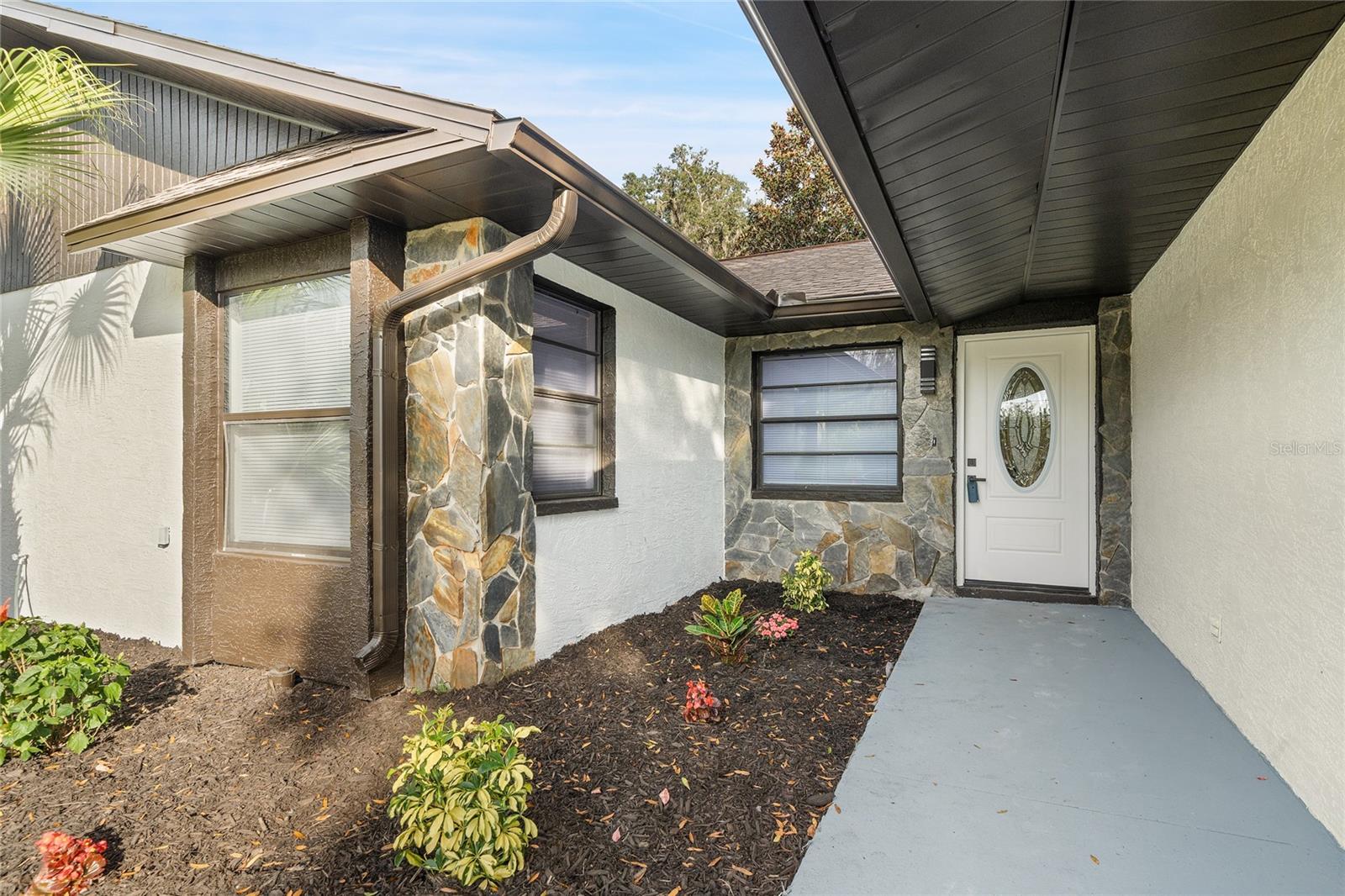 Image 2 of 36 For 10190 Thayer Street