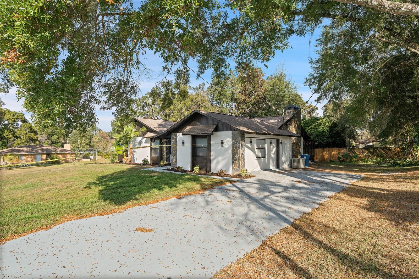 Image 7 of 36 For 10190 Thayer Street