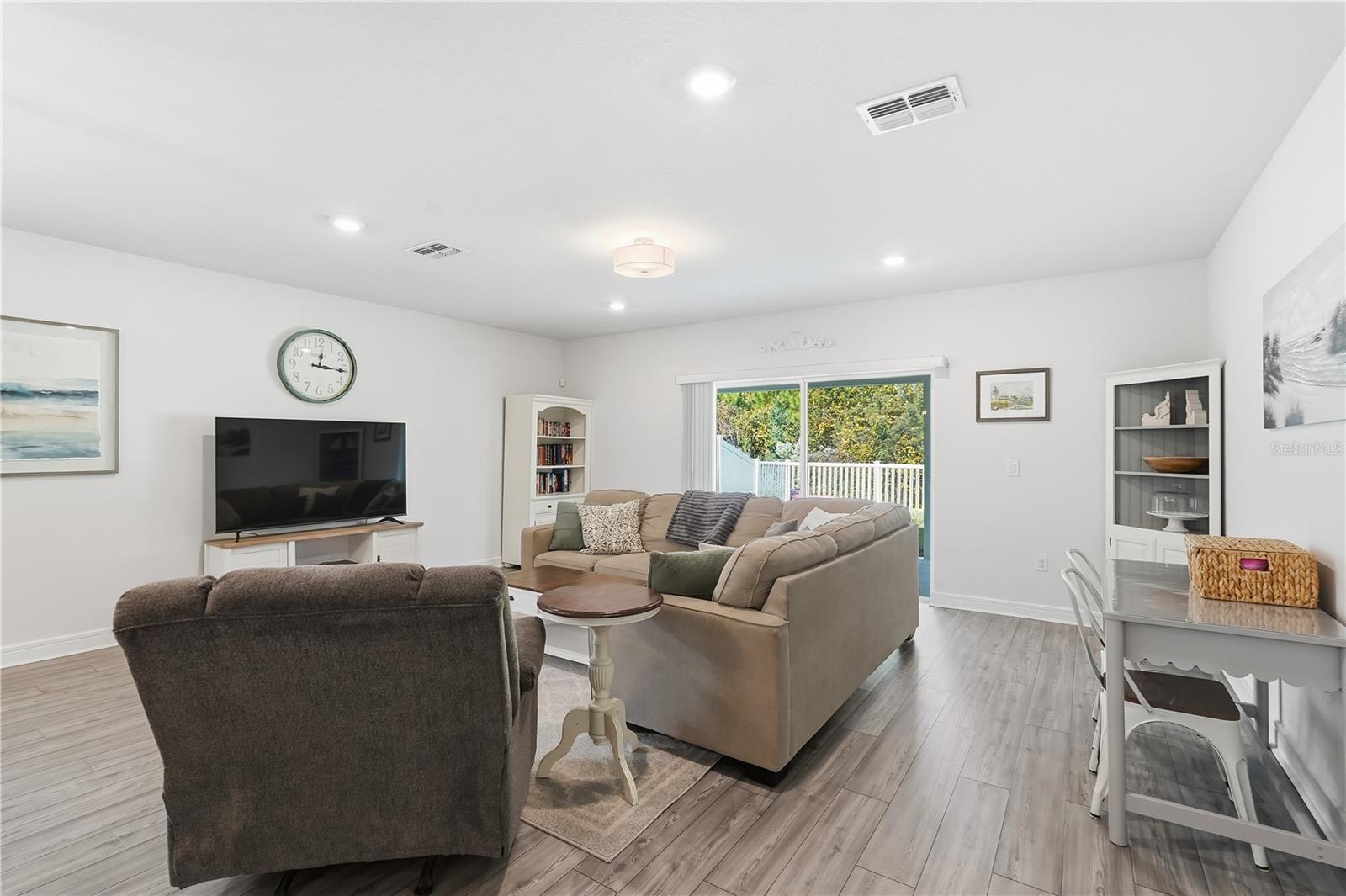 Image 14 of 35 For 30177 Merilee Place