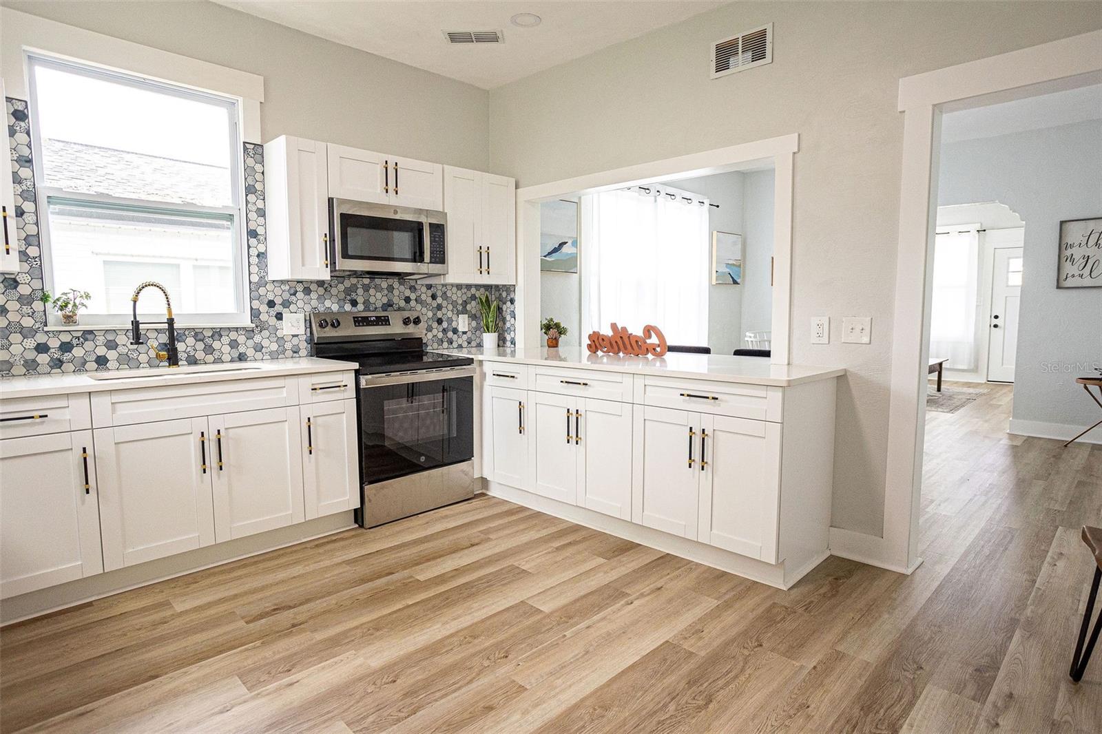 Image 15 of 41 For 1307 20th Avenue