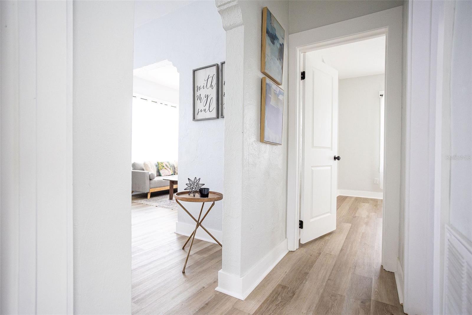 Image 20 of 41 For 1307 20th Avenue