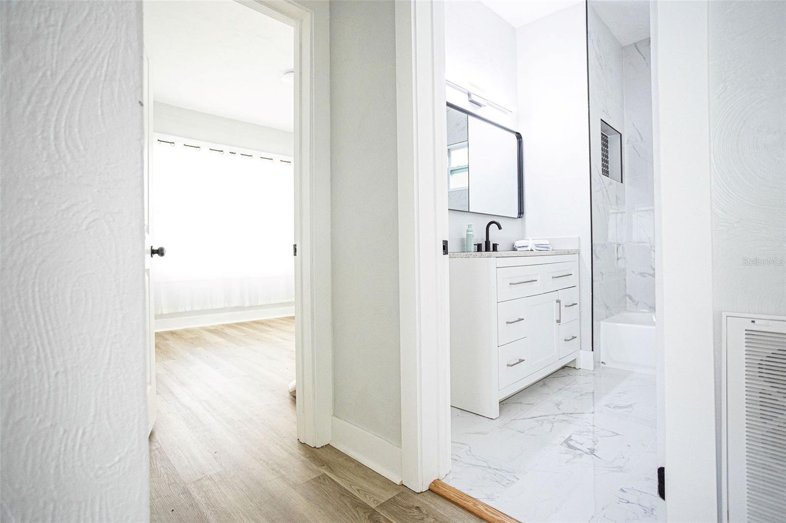 Image 24 of 41 For 1307 20th Avenue