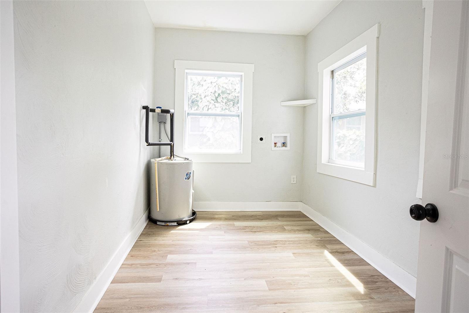 Image 33 of 41 For 1307 20th Avenue