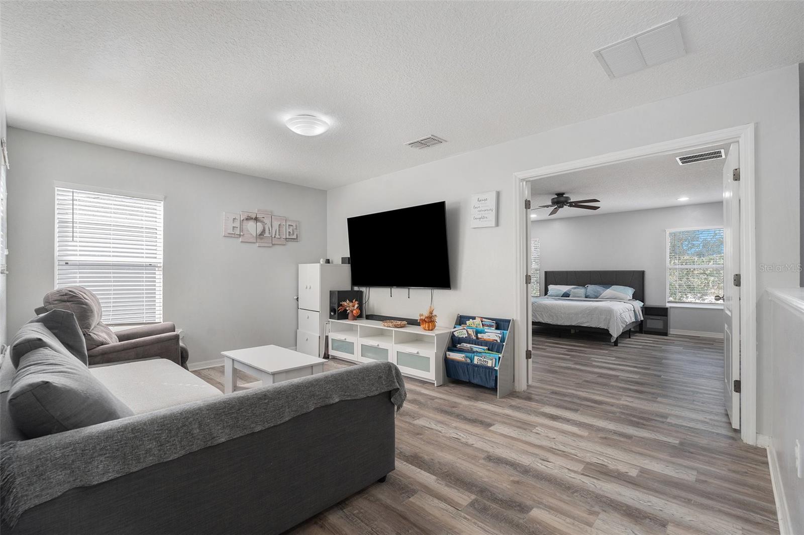 Image 11 of 31 For 9711 Simeon Drive