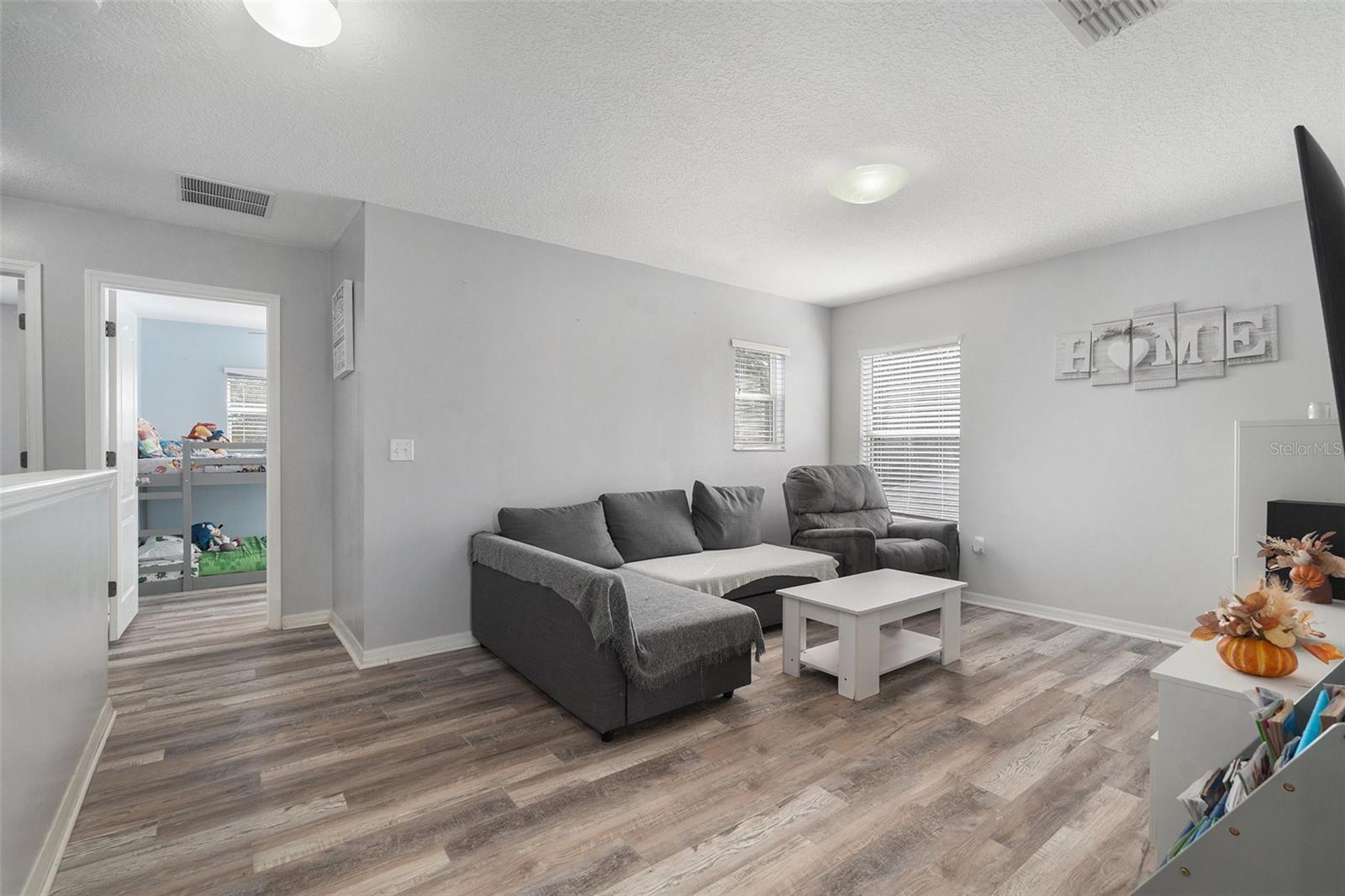 Image 12 of 31 For 9711 Simeon Drive