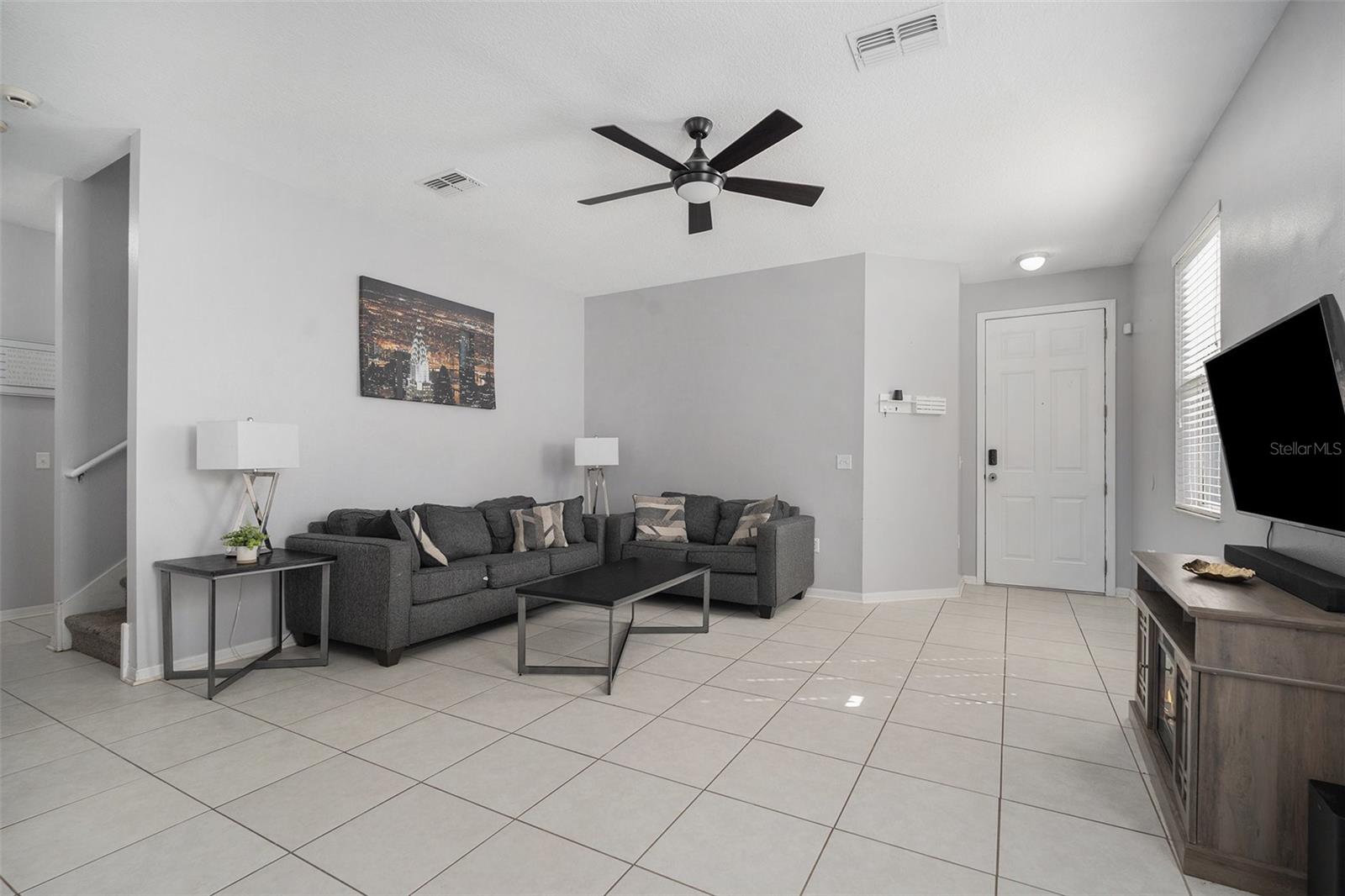 Image 4 of 31 For 9711 Simeon Drive