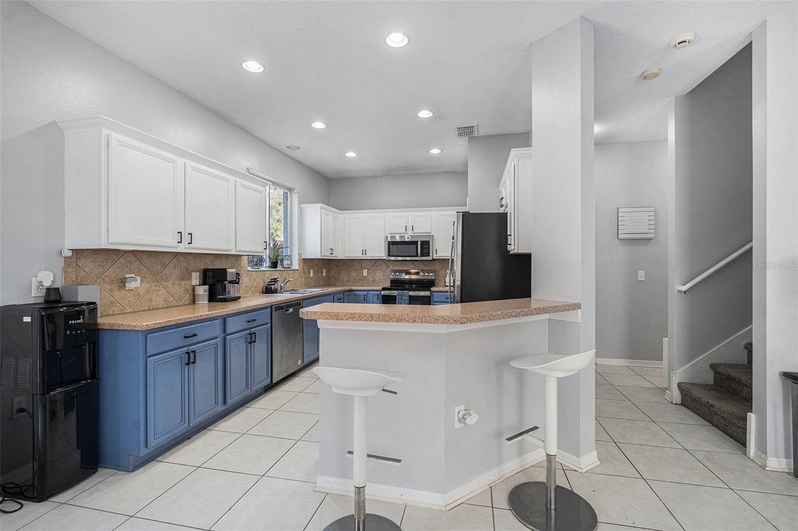 Image 6 of 31 For 9711 Simeon Drive