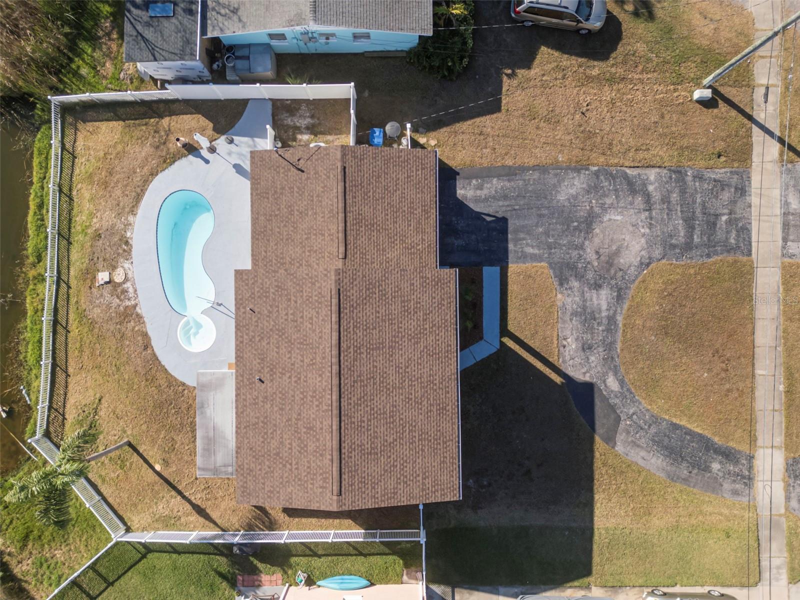 Listing photo id 59 for 1416 83rd Avenue N