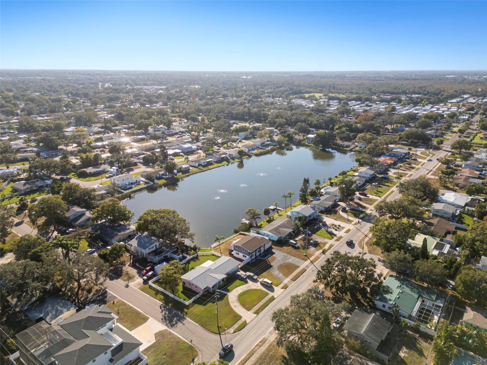 Listing photo id 67 for 1416 83rd Avenue N