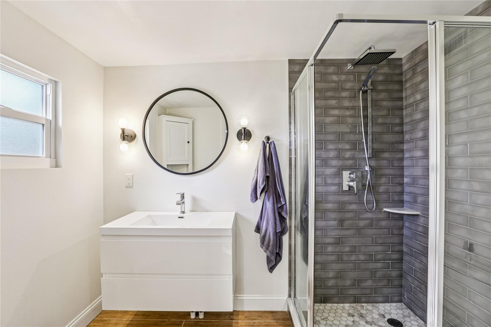 Image 28 of 43 For 4104 Seminole Avenue