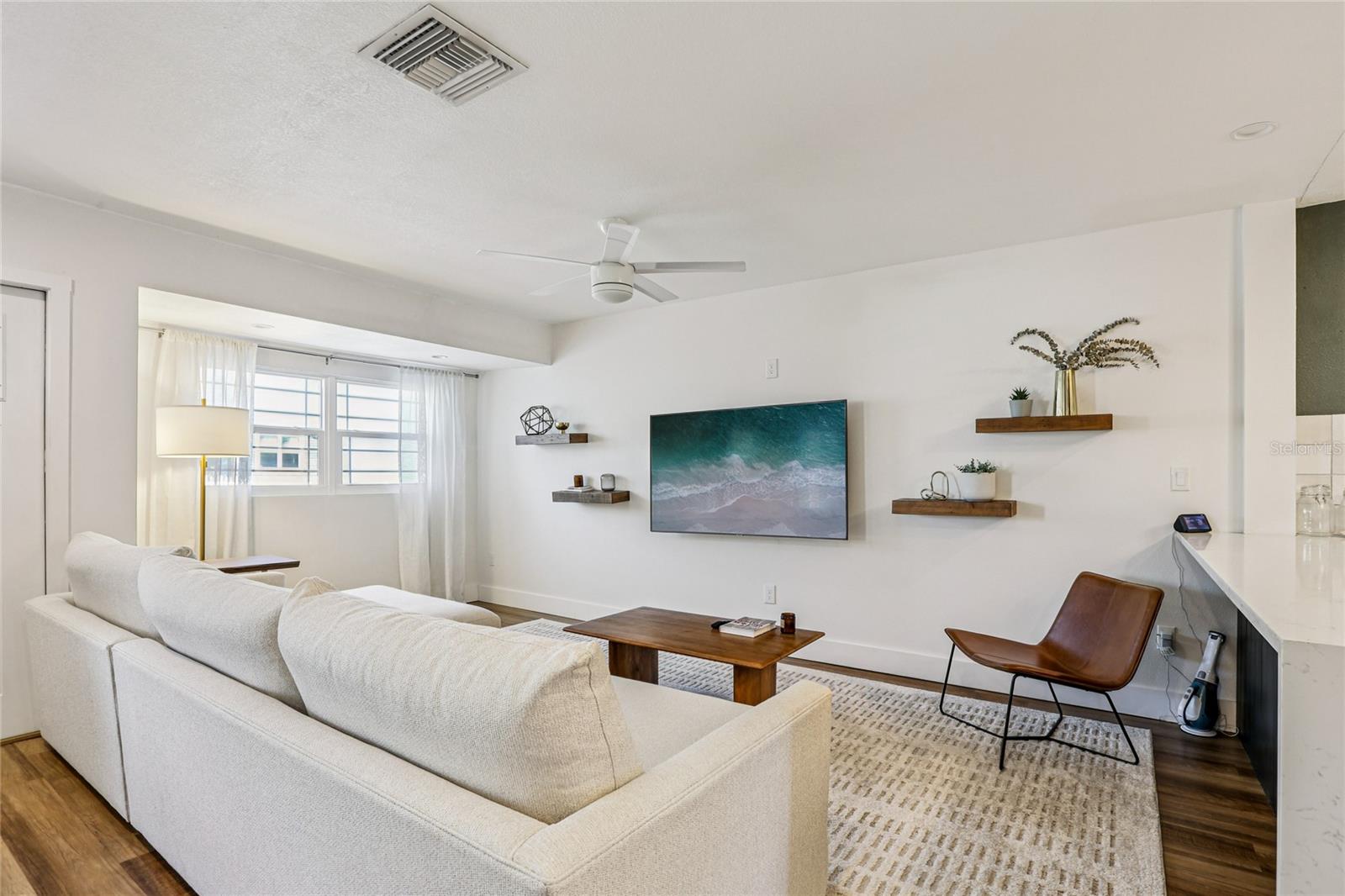 Image 8 of 43 For 4104 Seminole Avenue