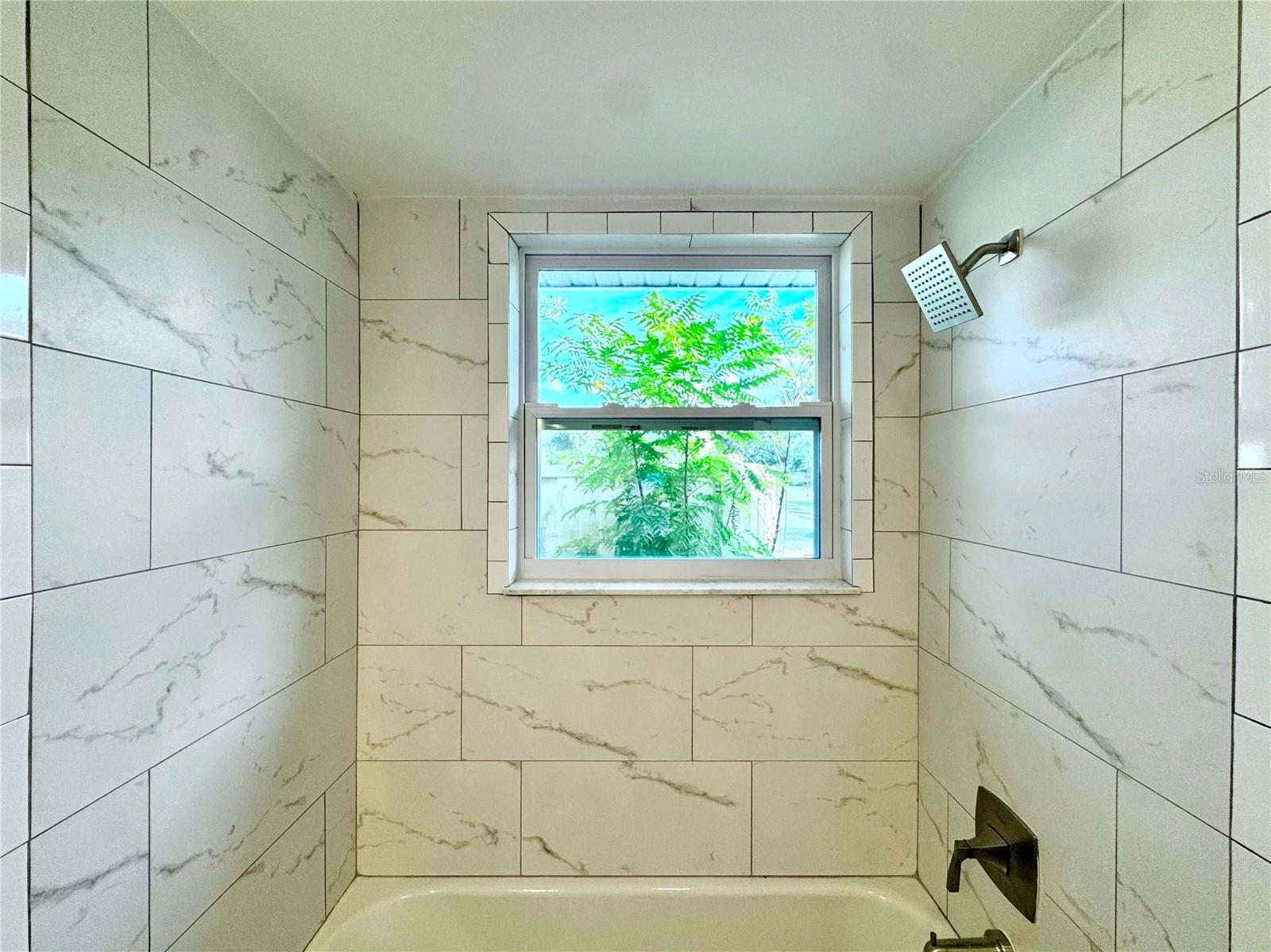 Image 36 of 43 For 11229 Bayshore Drive 77