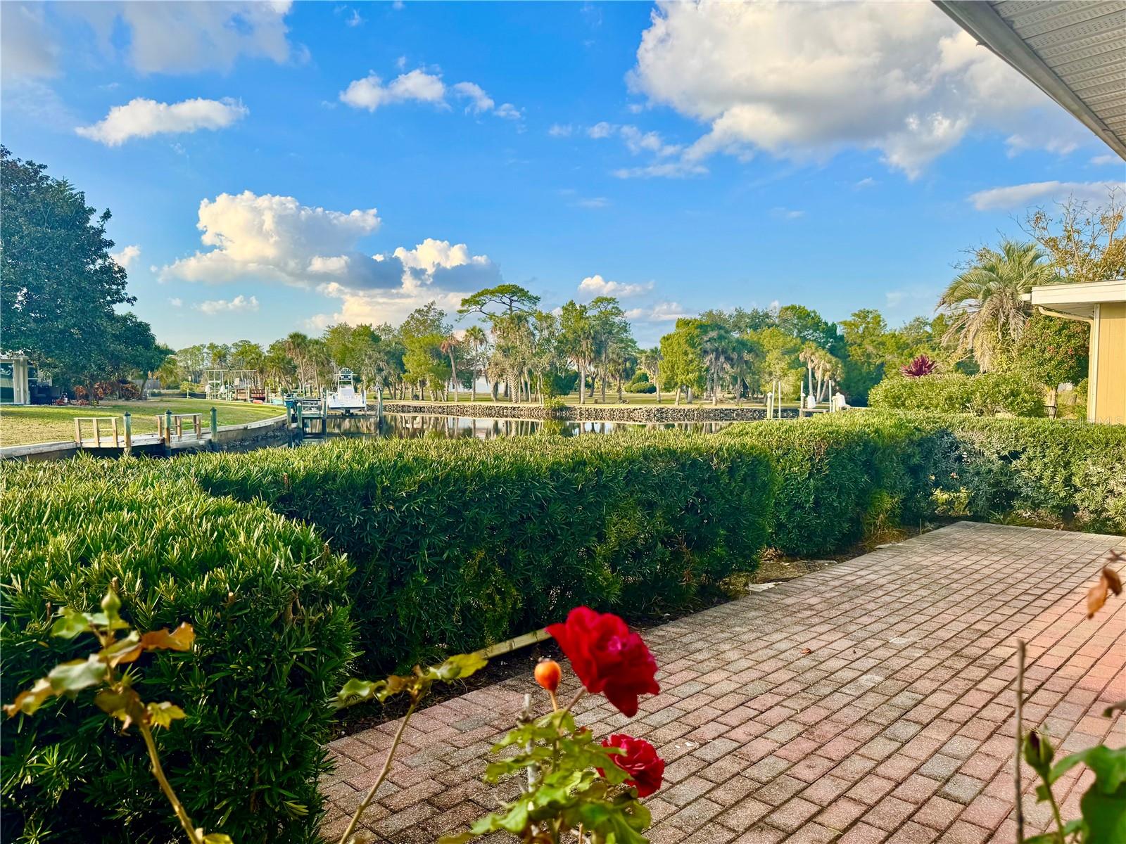 Image 6 of 43 For 11229 Bayshore Drive 77