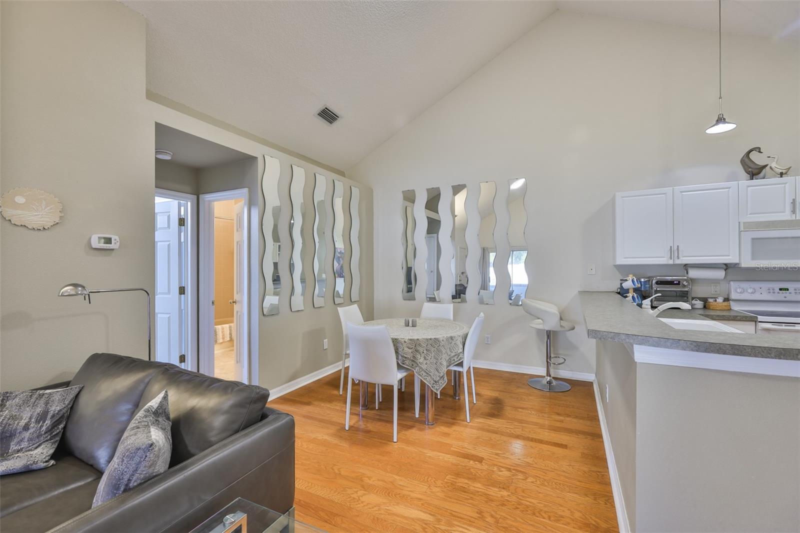 Image 13 of 40 For 3713 Mollie Lane