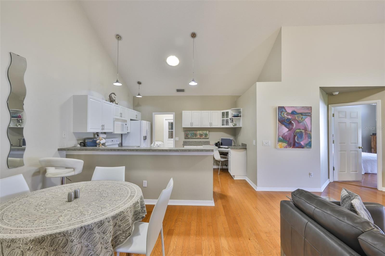 Image 15 of 40 For 3713 Mollie Lane