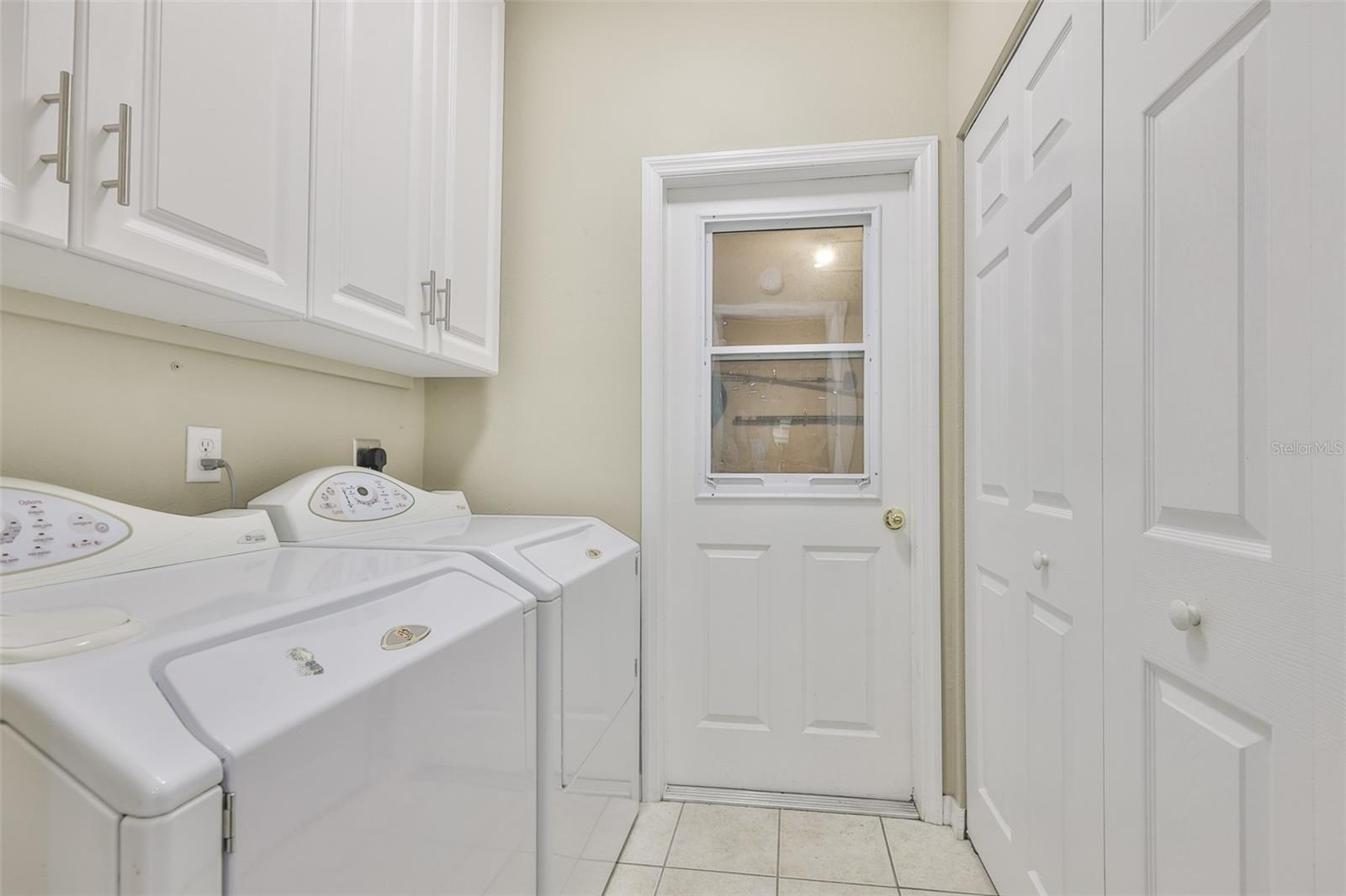 Image 20 of 40 For 3713 Mollie Lane