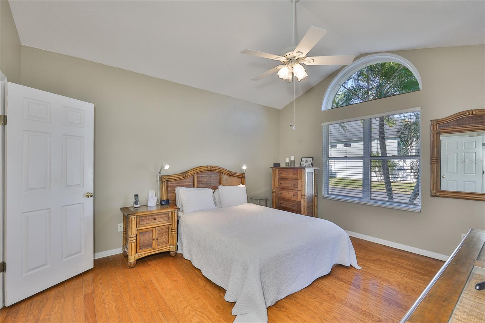 Image 21 of 40 For 3713 Mollie Lane