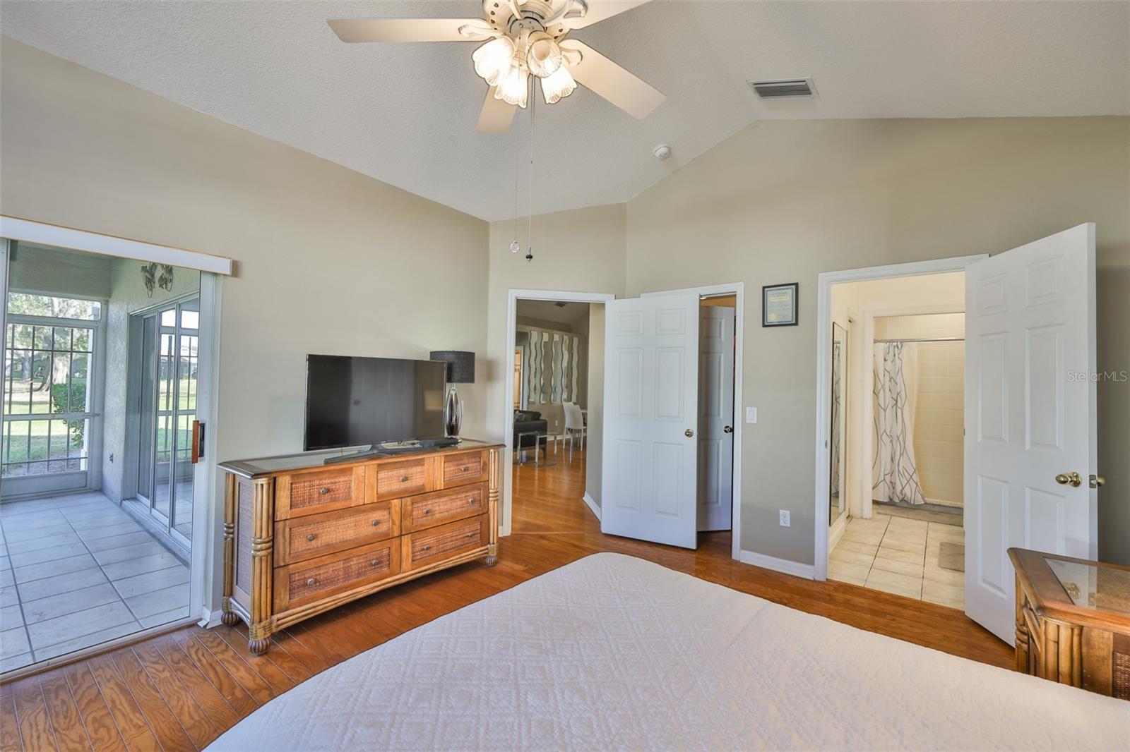 Image 24 of 40 For 3713 Mollie Lane