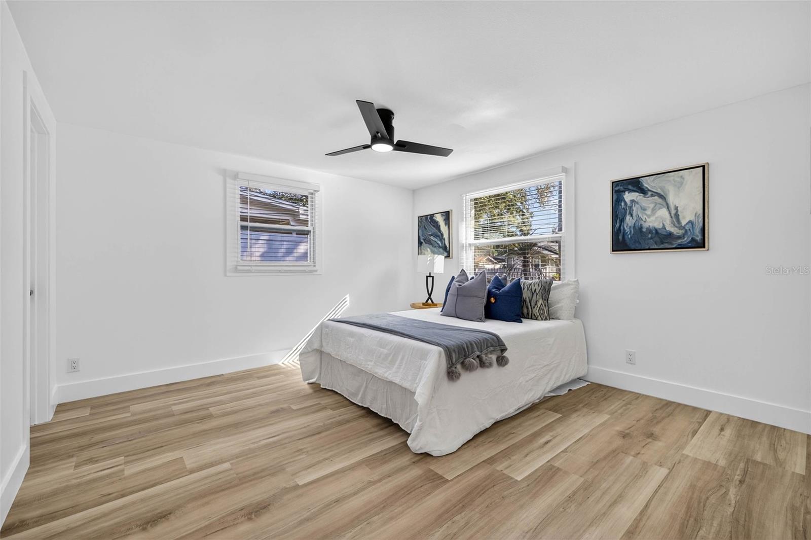 Image 11 of 28 For 1102 Lambright Street