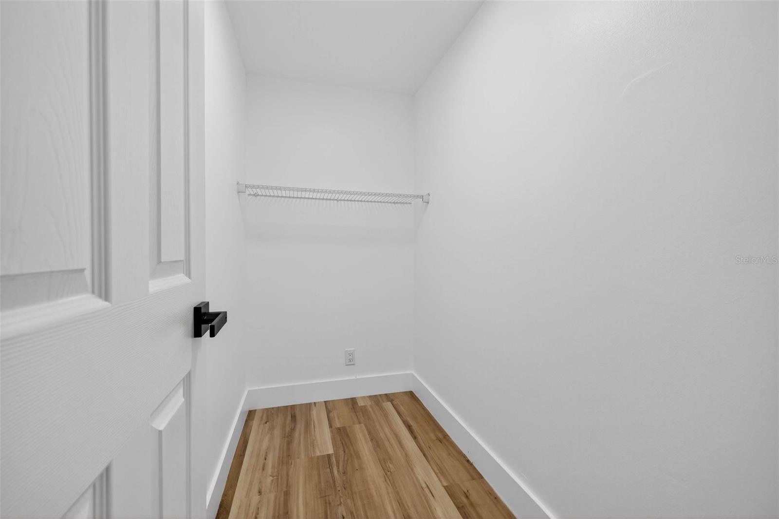 Image 13 of 28 For 1102 Lambright Street