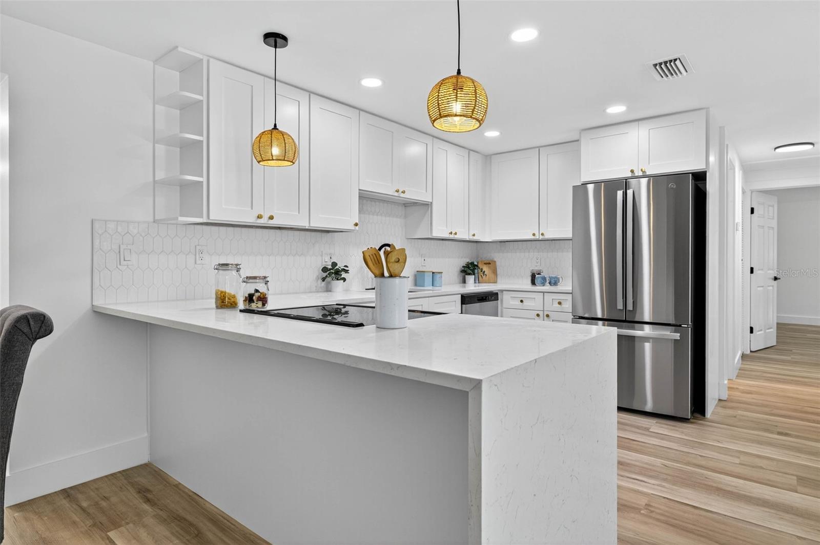 Image 5 of 28 For 1102 Lambright Street