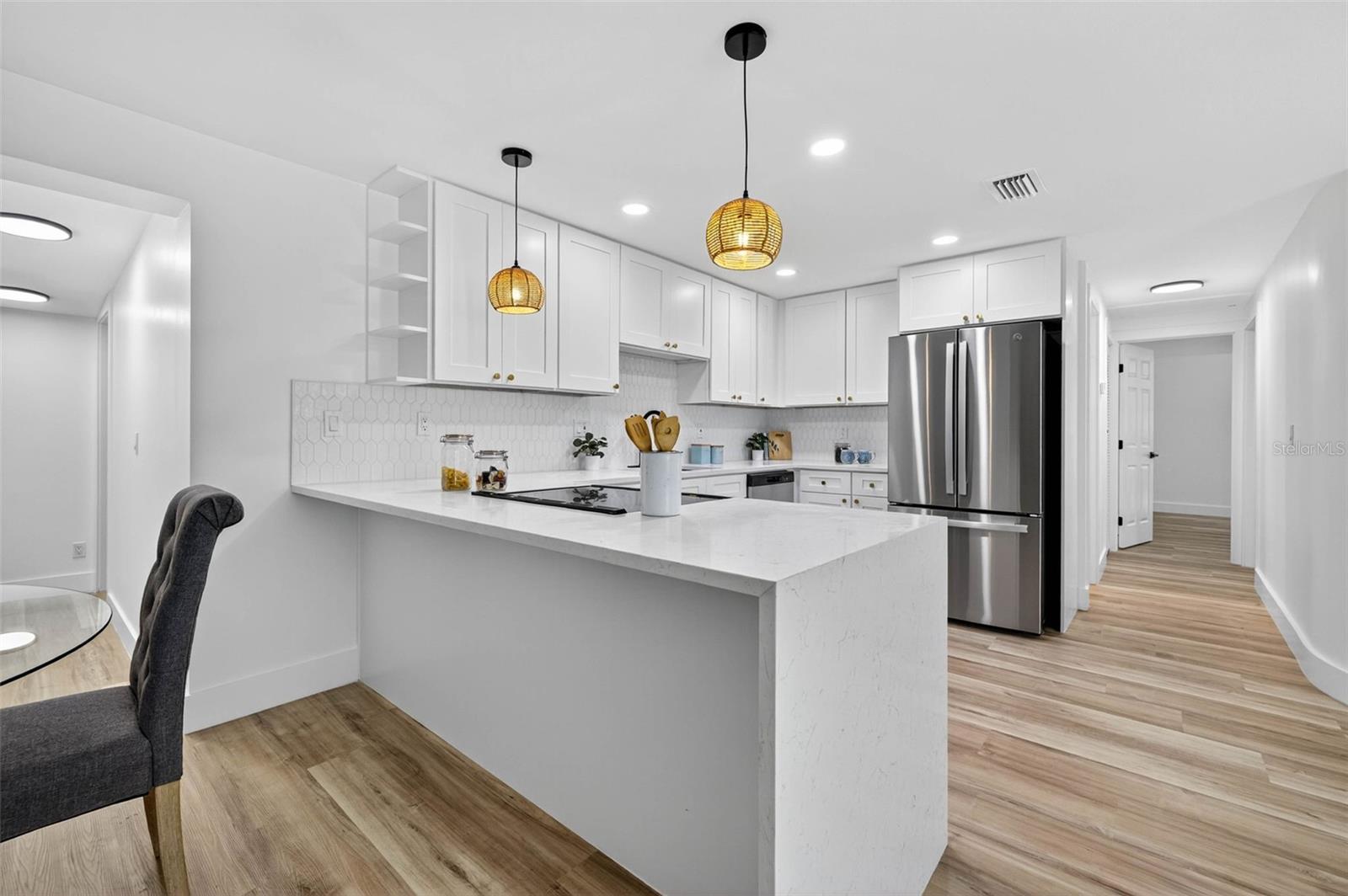 Image 6 of 28 For 1102 Lambright Street