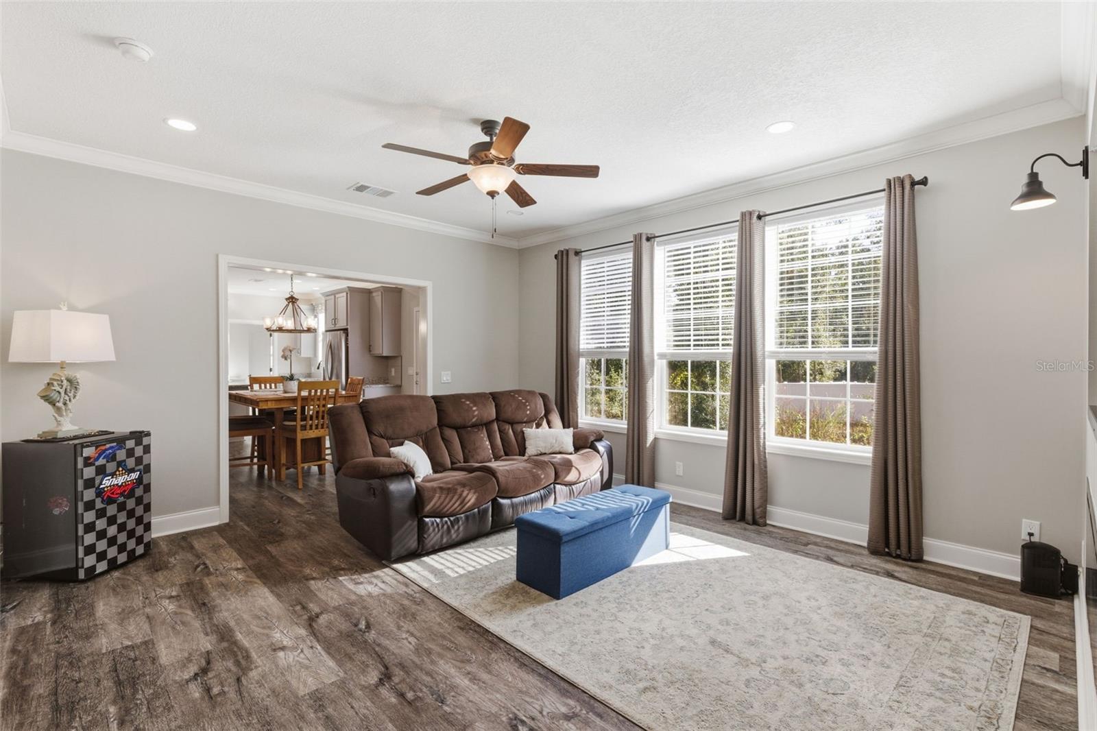 Image 21 of 63 For 6170 La Pine Road