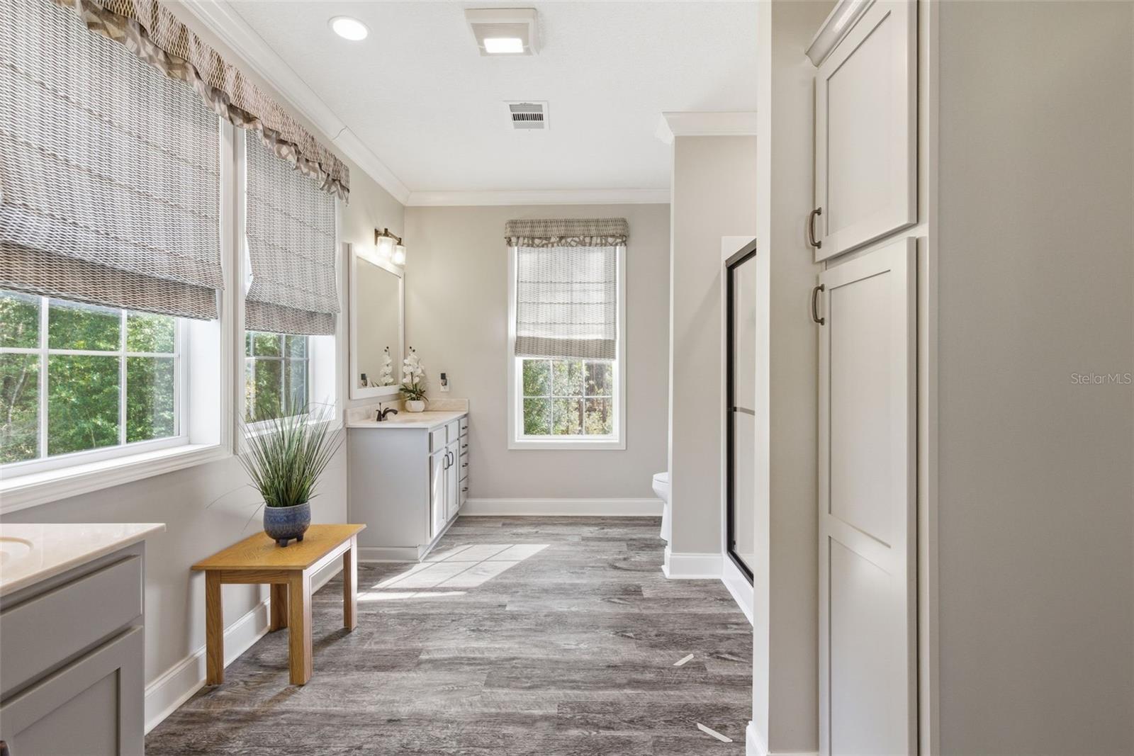 Image 32 of 63 For 6170 La Pine Road