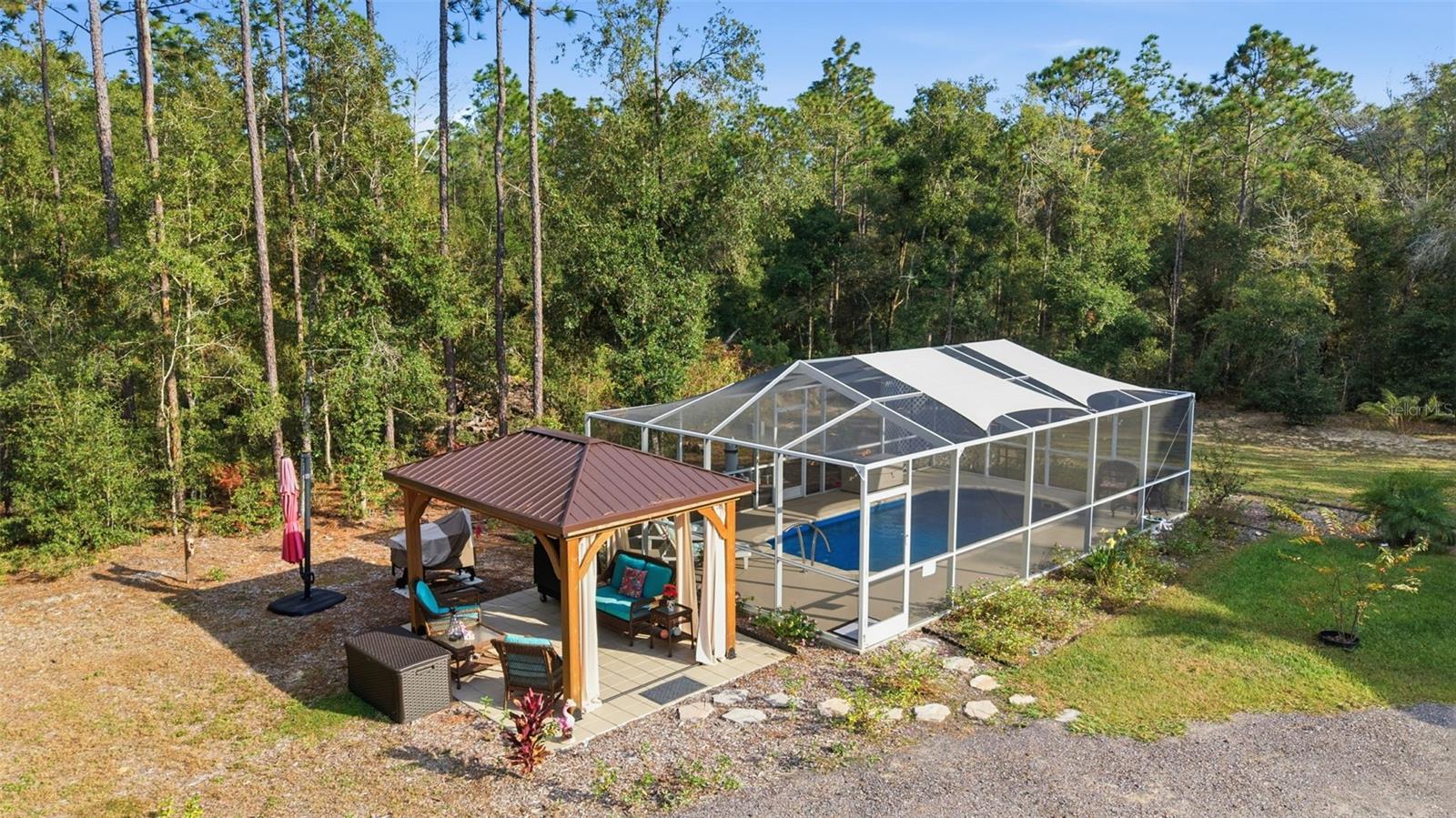 Image 5 of 63 For 6170 La Pine Road