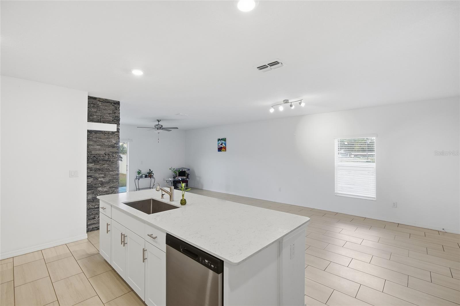 Image 11 of 36 For 22547 Storybook Cabin Way