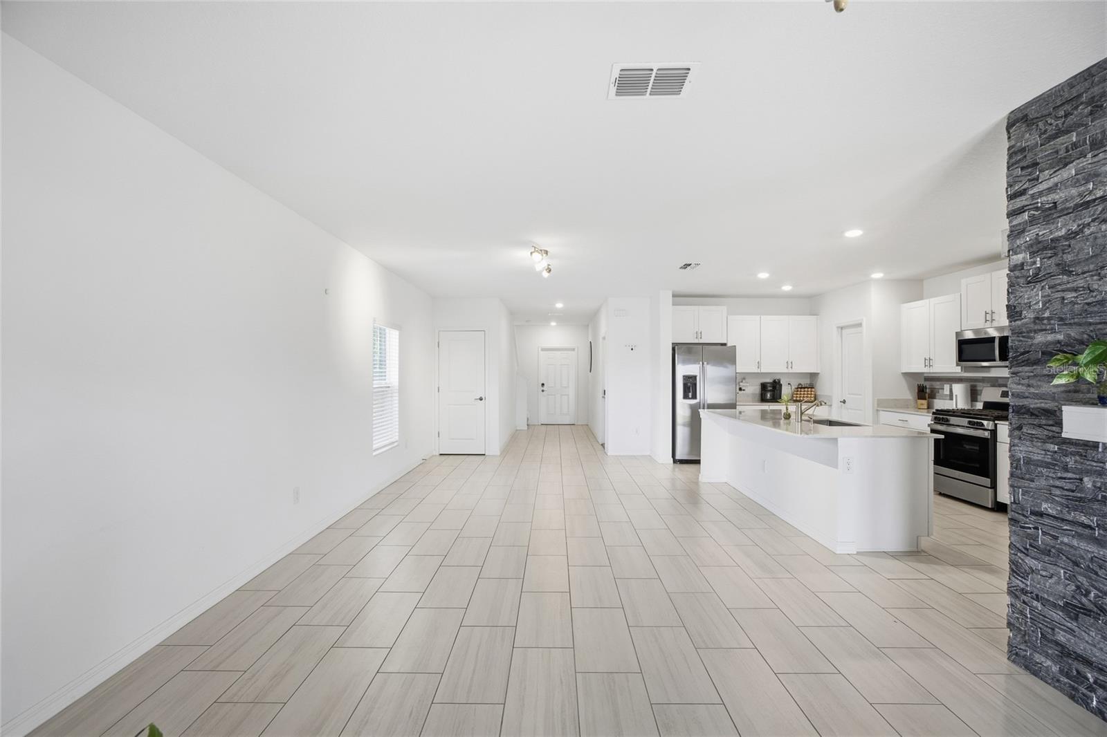 Image 7 of 36 For 22547 Storybook Cabin Way