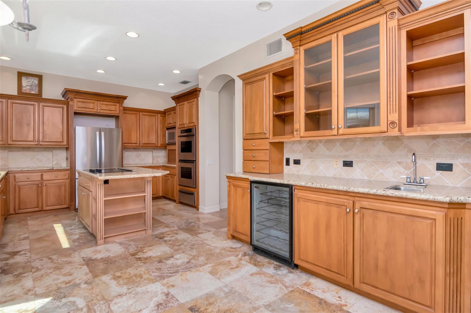 Image 11 of 39 For 7680 Paradise Pointe Circle S