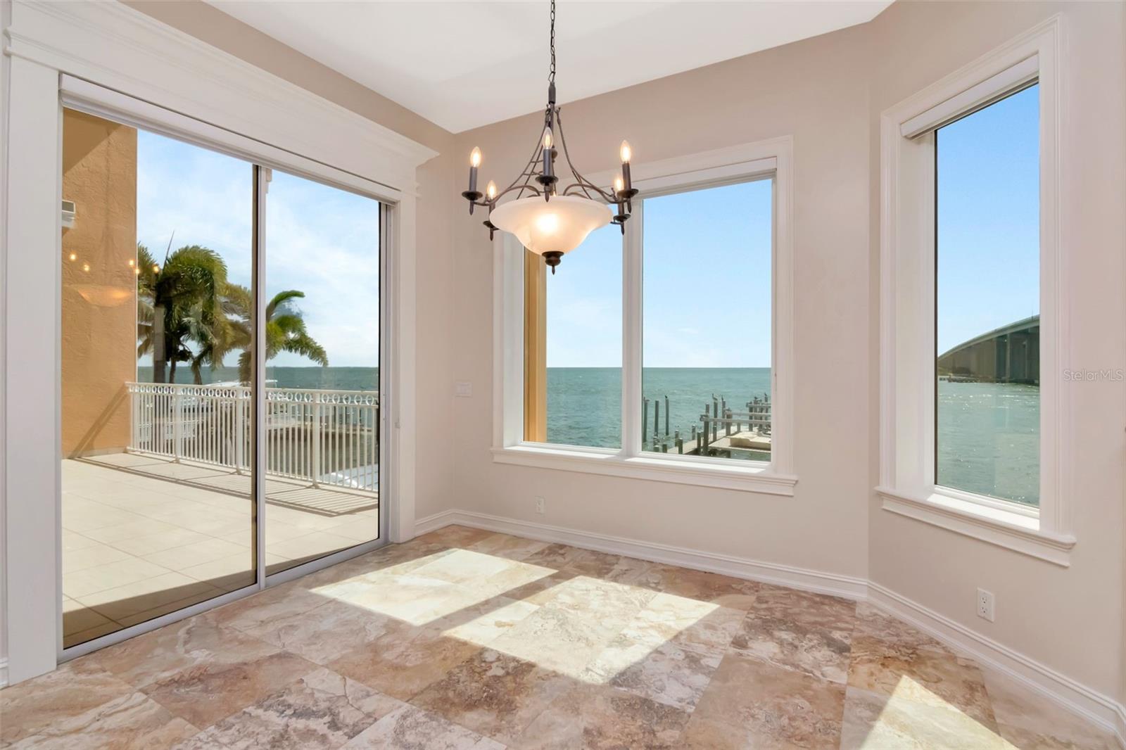 Image 16 of 39 For 7680 Paradise Pointe Circle S