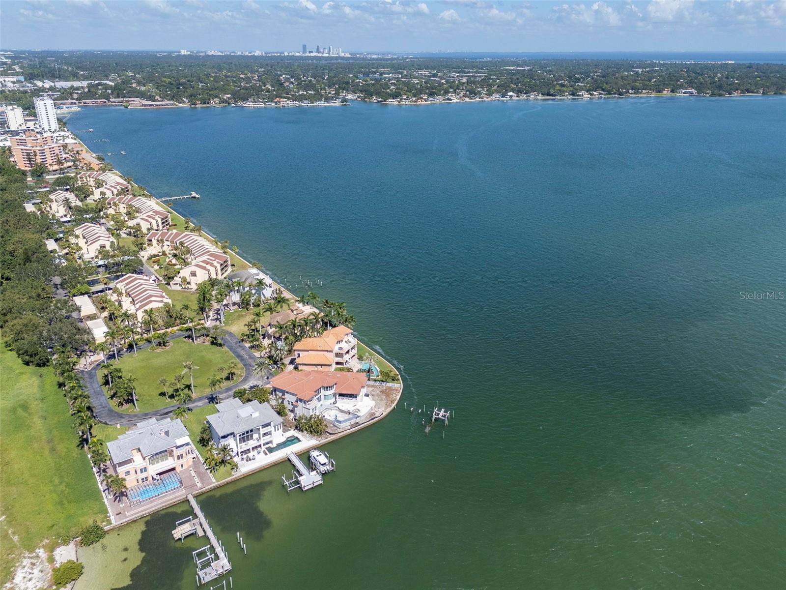 Image 35 of 39 For 7680 Paradise Pointe Circle S