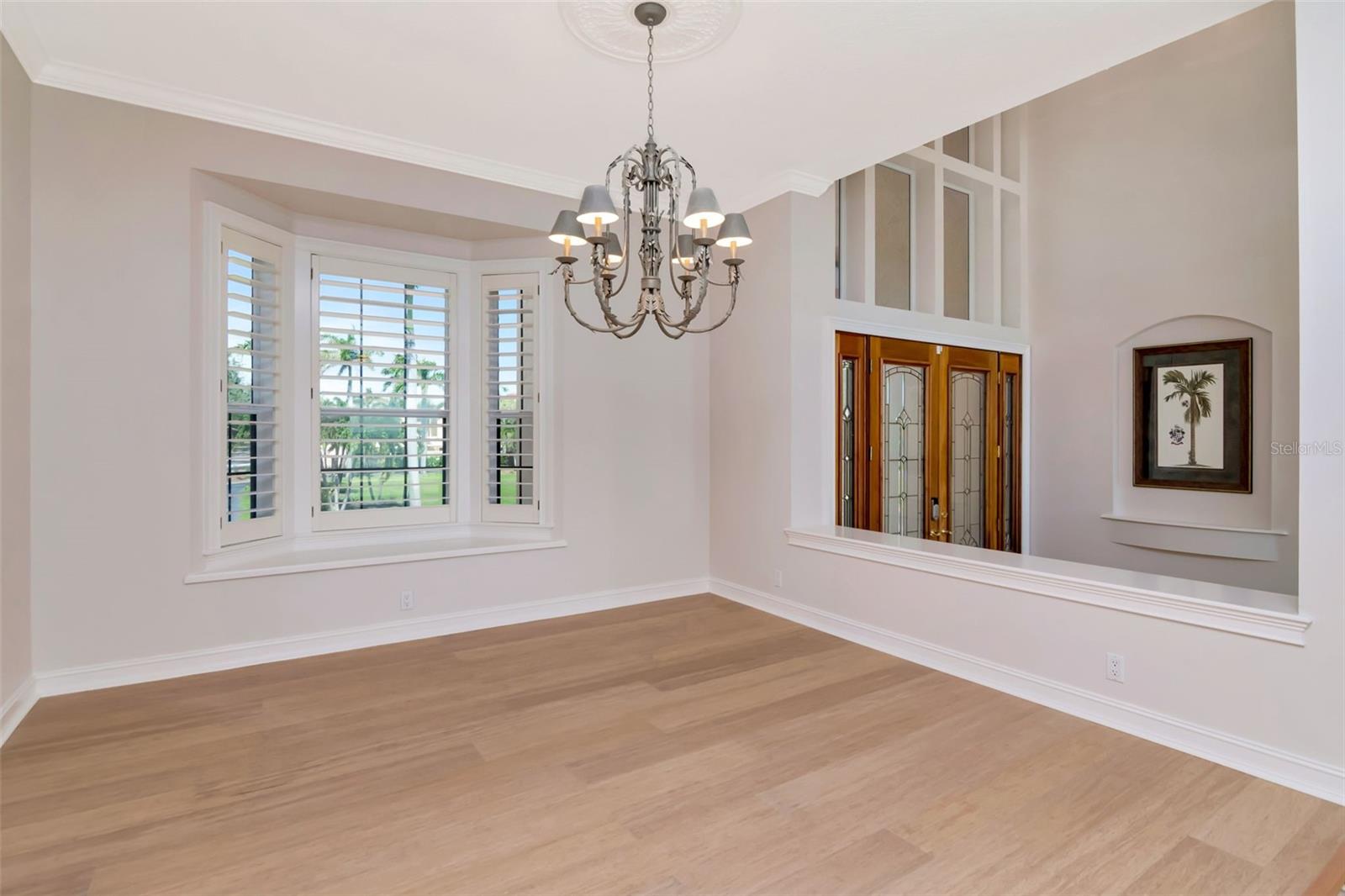 Image 8 of 39 For 7680 Paradise Pointe Circle S