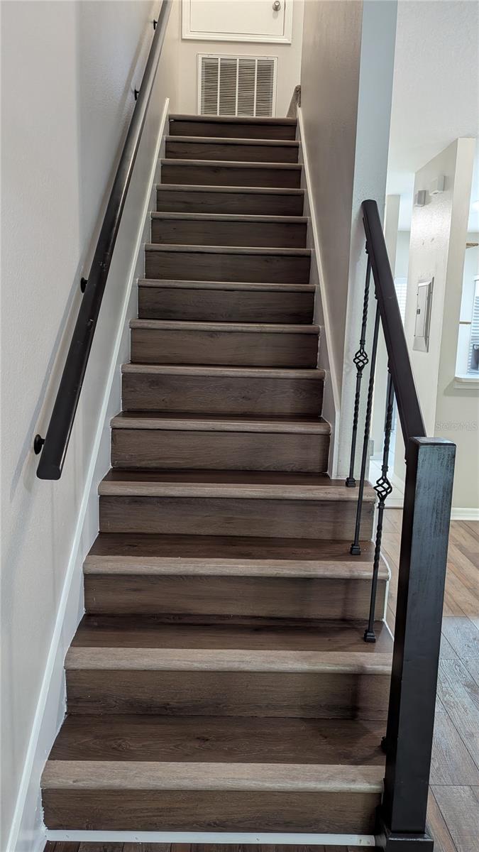 Image 9 of 20 For 1247 Kennewick Court