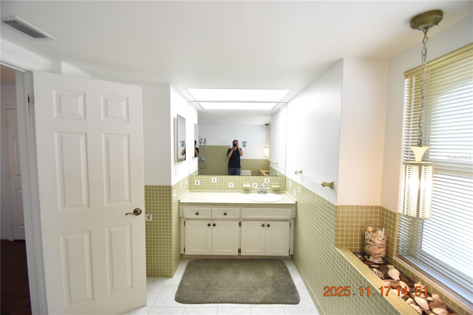 Image 40 of 63 For 705 Spanish Main Drive