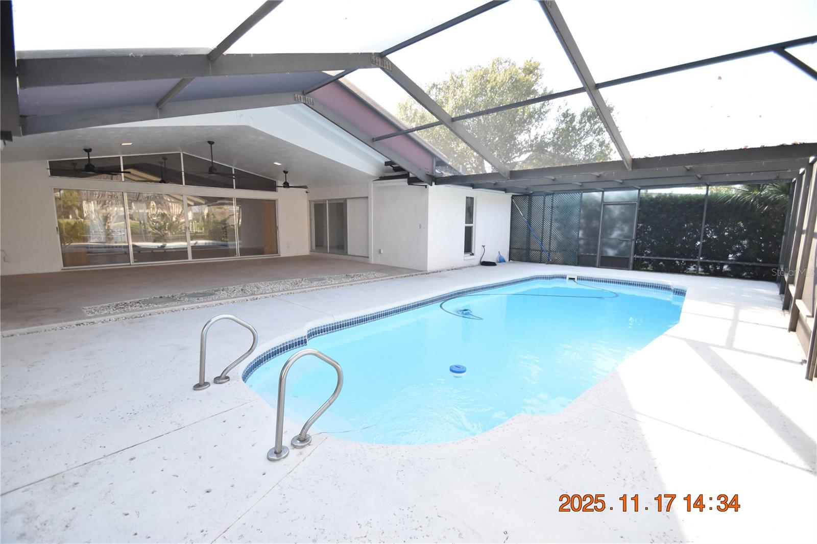 Image 41 of 63 For 705 Spanish Main Drive